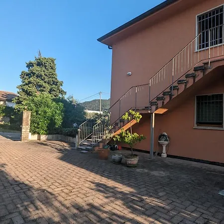 Terrazza Di - Regarda Travel Lejlighed *
